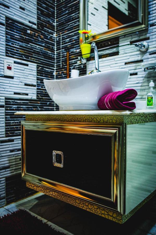 Hi Pyramids Apartman Kairó Kültér fotó